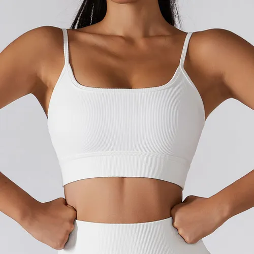 Soutien-gorge de sport côtelé pour femmes avec bretelles étroites et réglables